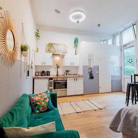Apartment Central, Calm - High-speed Wifi - Close To Park *