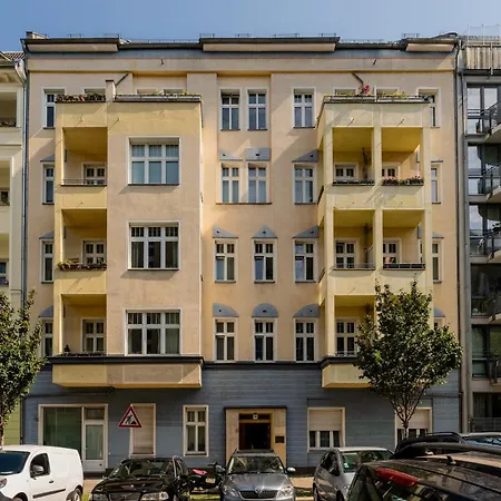 Central, Calm - High-speed Wifi - Close To Park * Berlin