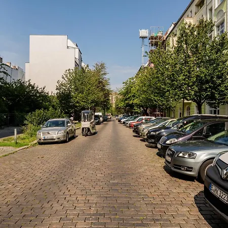 Central, Calm - High-speed Wifi - Close To Park Appartement