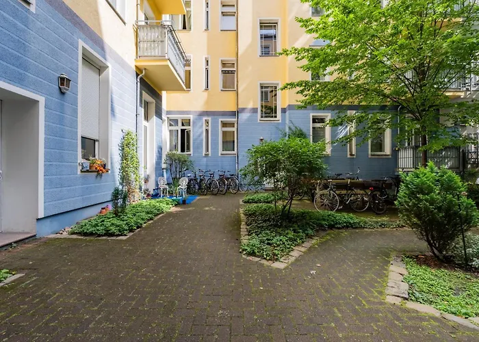 Central, Calm - High-speed Wifi - Close To Park *