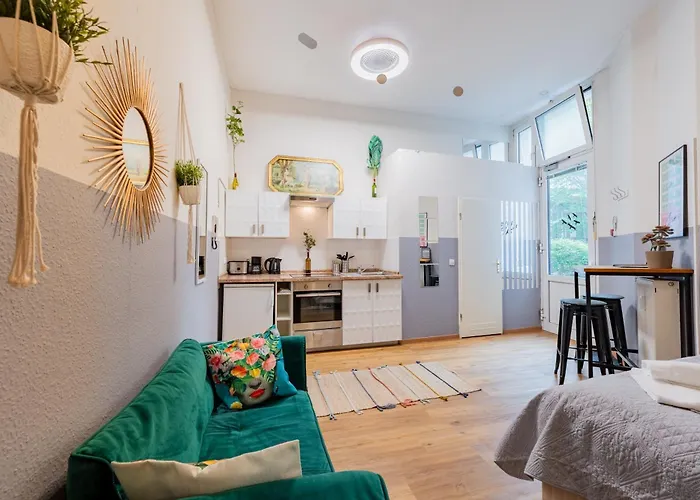 Apartament Central, Calm - High-speed Wifi - Close To Park *